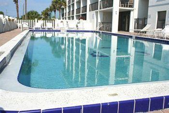 Cape Winds Resort ケープ・カナベラル エクステリア 写真